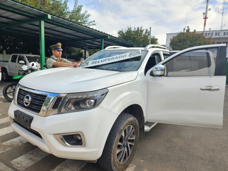 San Javier: Carabineros detuvo a un hombre por mantener falsificadas las patentes de un vehículo