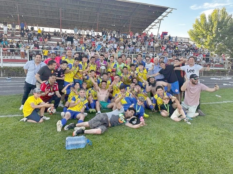 Cauquenes se quedó con la Copa Regional de Selecciones Adultas 