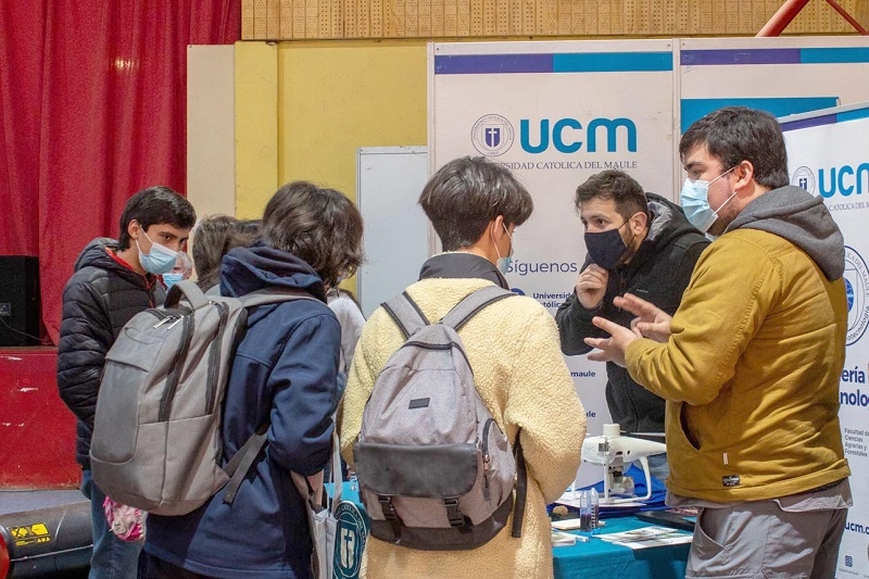 Se fortalece el circuito de Ferias vocacionales abiertas y gratuitas con el apoyo de UCM