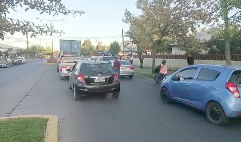 Linares: colapso vial en "Súper Lunes"