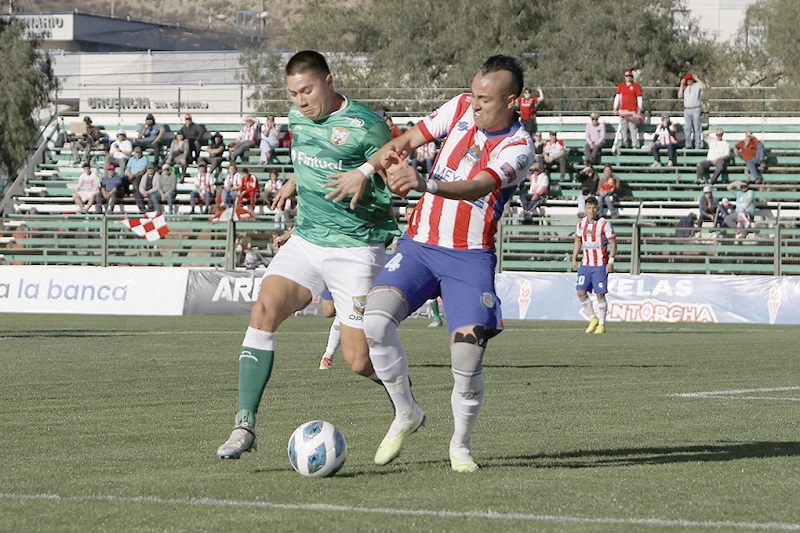 Albirrojos siguen hundiéndose en la tabla de posiciones luego de sumar la cuarta derrota consecutiva 