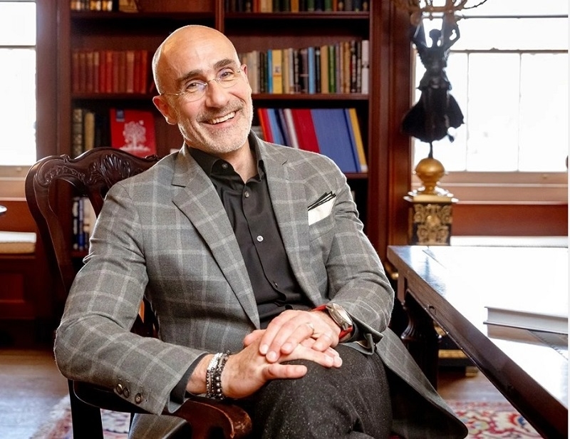 Arthur C. Brooks Fe, familia, amigos y trabajo: ejes clave para una cultura empresarial feliz