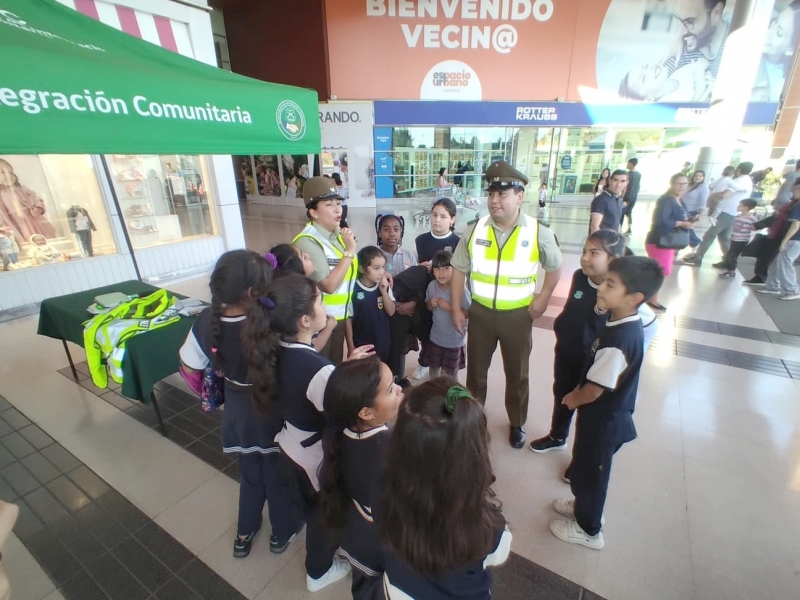 Carabineros de Linares instruyó sobre tránsito vial en terreno a los brigadistas escolares