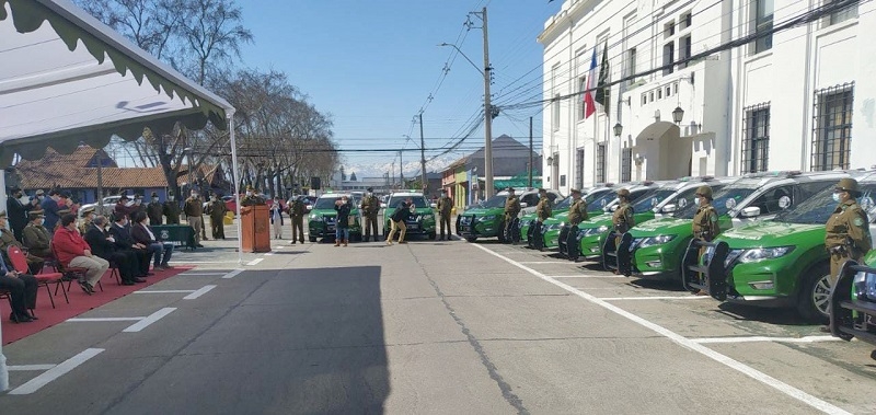 Entregan nuevos vehículos policiales para la región del maule