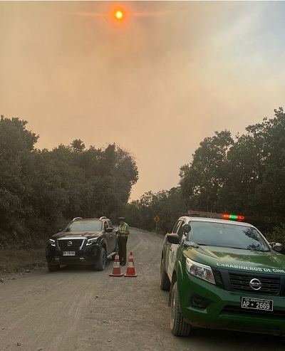  CARABINEROS DE LA PREFECTURA DE LINARES ENTREGA SEGURIDAD Y RESGUARDO POLICIAL DURANTE LOS INCENDIOS FORESTALES.