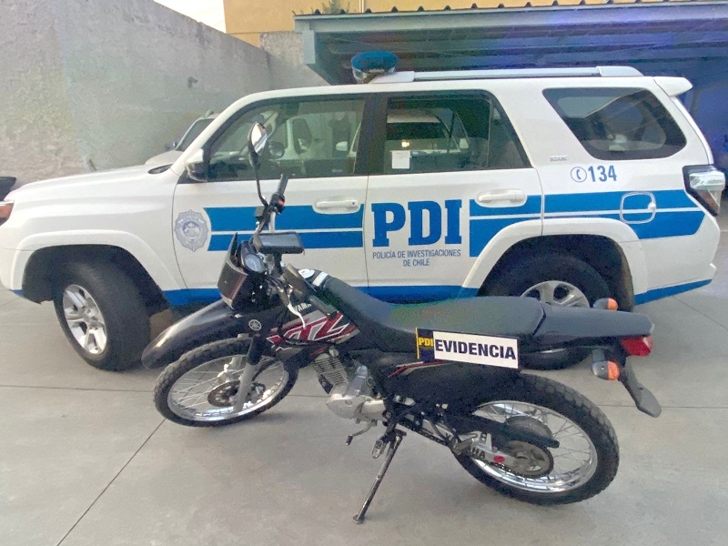 PDI Linares detuvo en flagrancia a sujeto extranjero por receptación de motocicleta