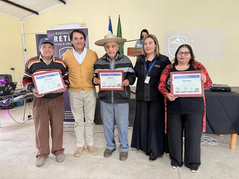 Ceremonia de cierre del Programa Habitabilidad 2023 en Retiro 