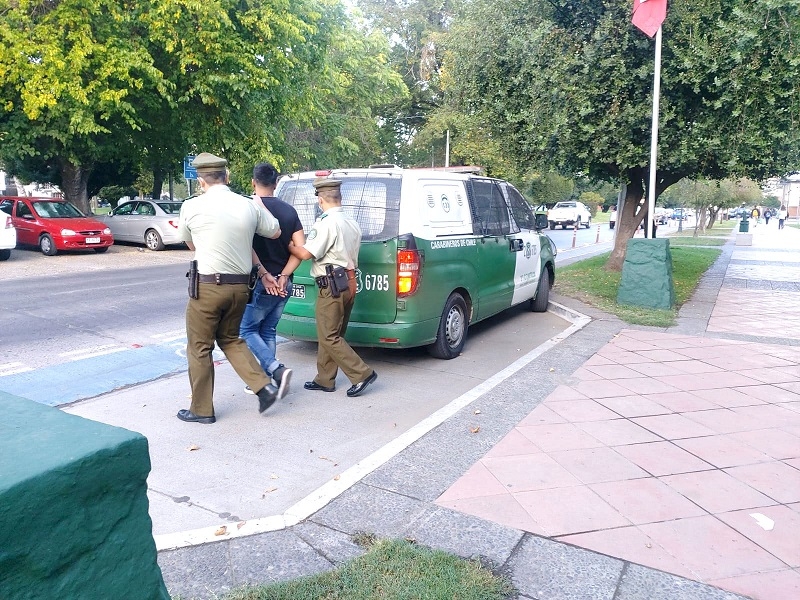 Carabineros de Talca detuvo a un sujeto por robos con intimidación y por sorpresa