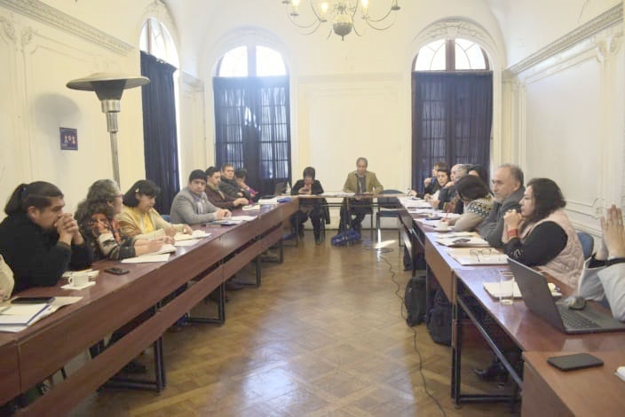 Colegio de Profesores define deuda histórica, violencia escolar y carrera docente como prioridades en el corto plazo.