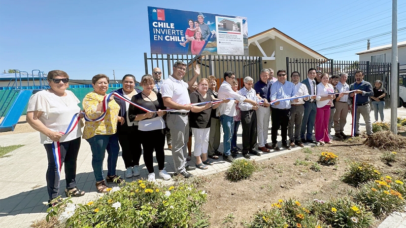 Comunidad de Villa San Enrique celebró completa renovación de sede vecinal ejecutada por SERVIU 