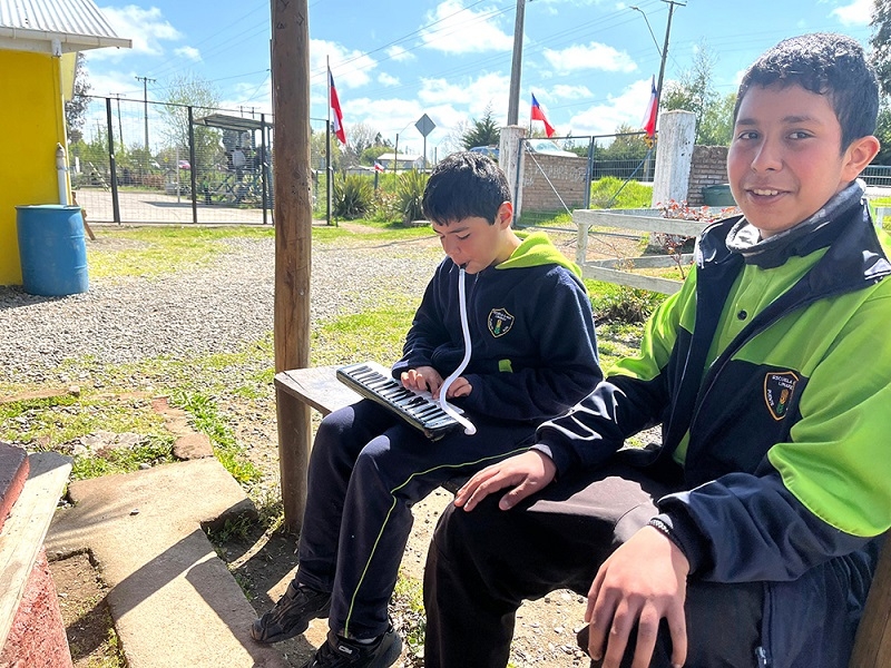 Escuela Matías Cousiño de Puente Alto destaca con sello medioambiental en Linares