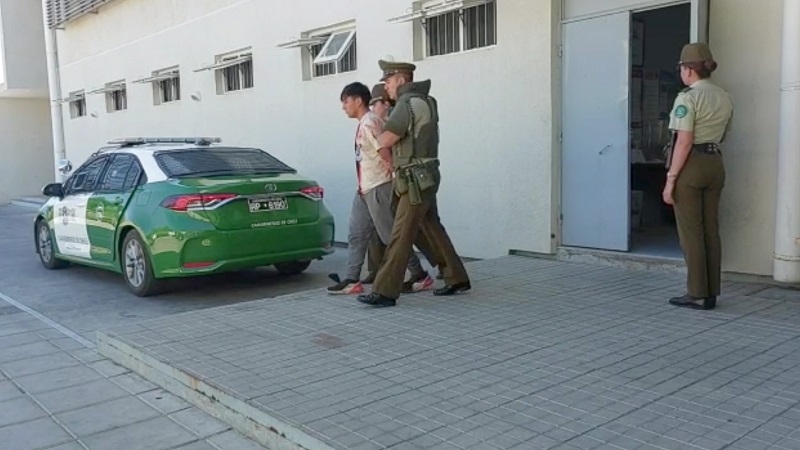  Parral: Carabineros detuvo a 2 sujetos por robo de vehículo