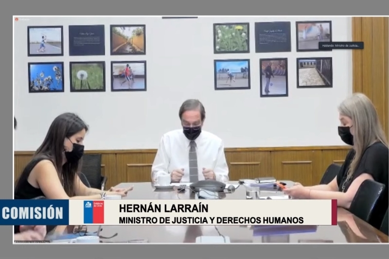 Ministro Hernán Larraín expuso ante la comisión investigadora por abuso de menores