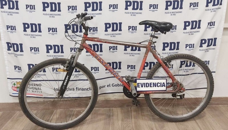  PDI detuvo en flagrancia a menor por  receptación y recupera bicicleta robada