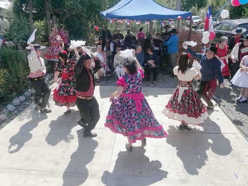 En Chupallar finalizó Taller de Cueca 2024