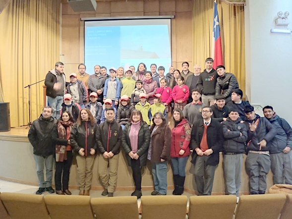 Linares: Centro de Padres de Escuela Carlos Ibáñez del Campo Inaugura  Proyecto FPA