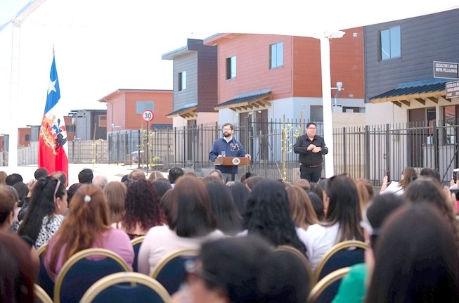 HECHOS QUE HICIERON NOTICIA EL AÑO 2024 (1) Presidente Boric inaugura conjunto habitacional Parque del Sol en Linares