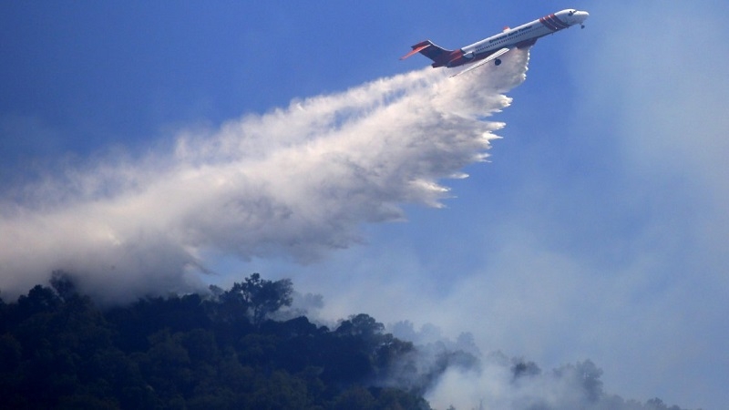 Los "súper aviones" que ya están en Chile para combatir incendios forestales