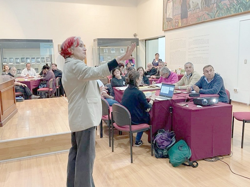 Agentes culturales del Maule dialogan y reflexionan sobre fuentes de financiamiento sostenible  