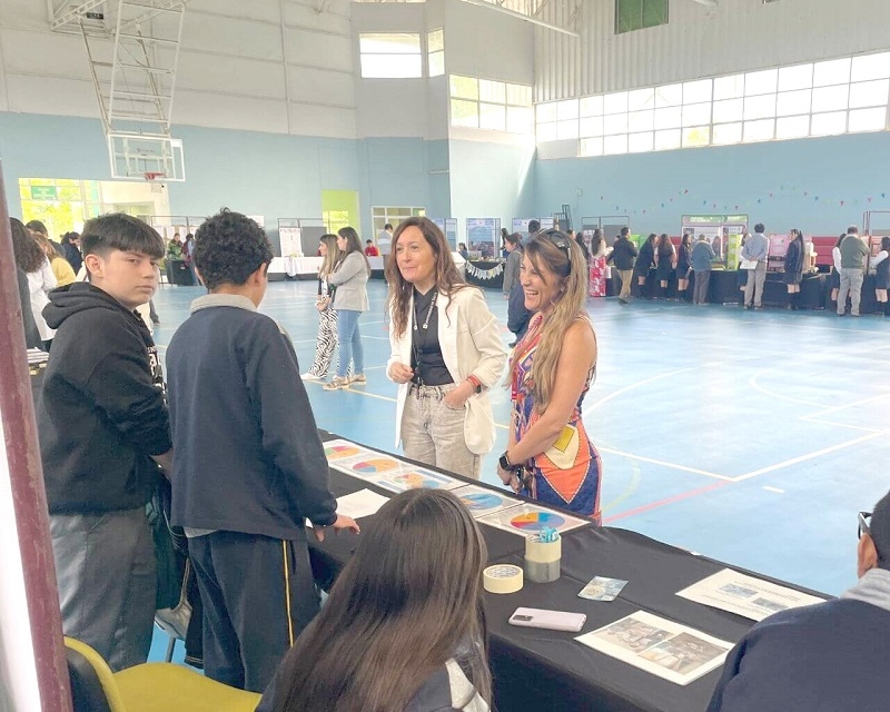 Exitosa Feria Científico-Tecnológica reunió a escolares en Linares