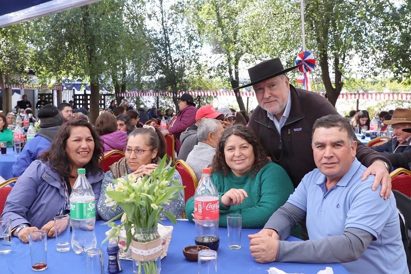 Más de mil personas disfrutaron el Día del Campesino en Longaví