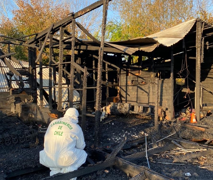 Longaví: un fallecido en incendio de vivienda en sector Cerrillos