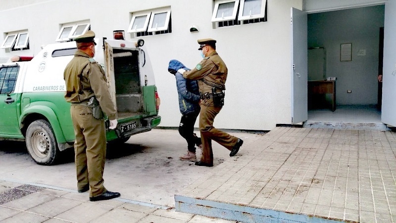 Parral: Carabineros detuvo a un hombre por robo frustrado e infracción al Toque de Queda