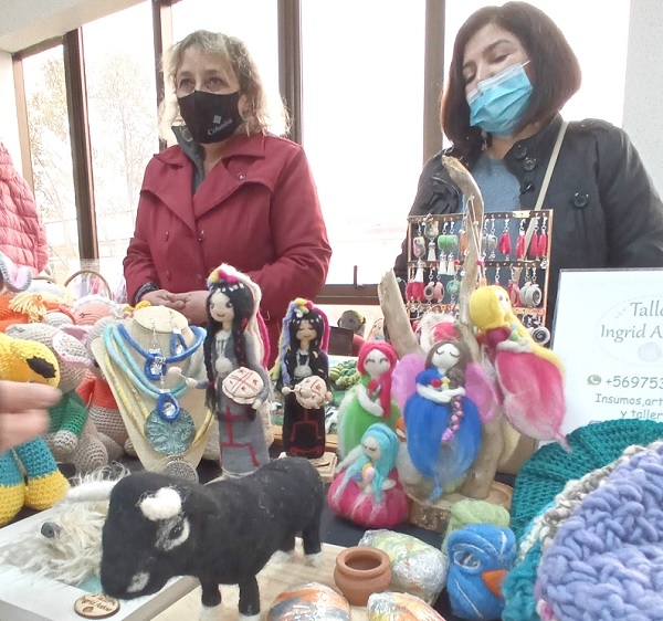 Mujeres Jefas de Hogar avanzan en su fase de aprendizaje con Talleres de Formación para el Trabajo