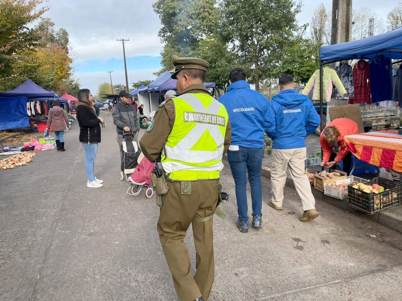 Parral: Carabineros reiteró los consejos para prevenir estafas con billetes falsos