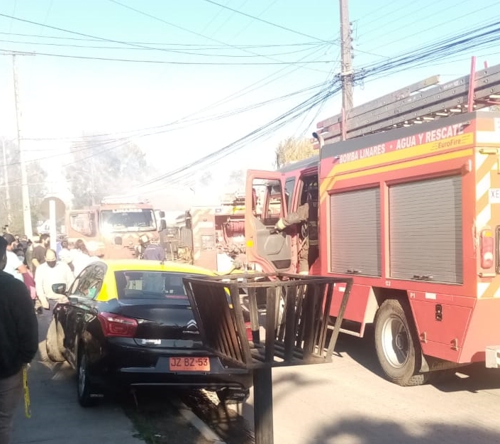 LINARES: INCENDIO AFECTÓ A VIVIENDA EN SECTOR EL ESFUERZO