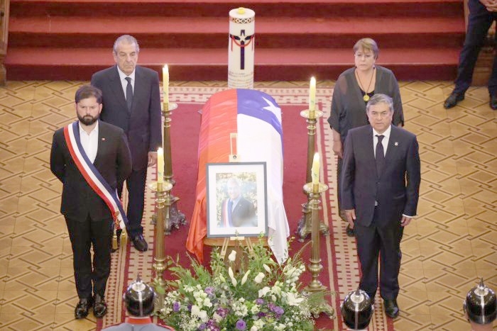  Senador Coloma (UDI): “Presidente Piñera dejó un legado al futuro de Chile”. 