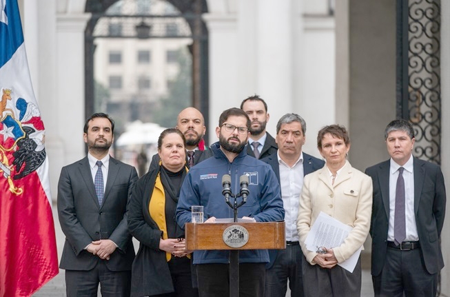 Encuesta CADEM: Presidente Boric con 31% de aprobación y 61% de desaprobación