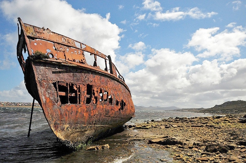 Con evocadoras imágenes de naufragio, la exposición “Wrecks” llega a extensión UCM