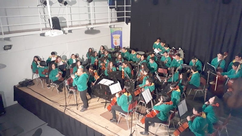 La música sinfónica de Linares navega en la isla de Chiloé