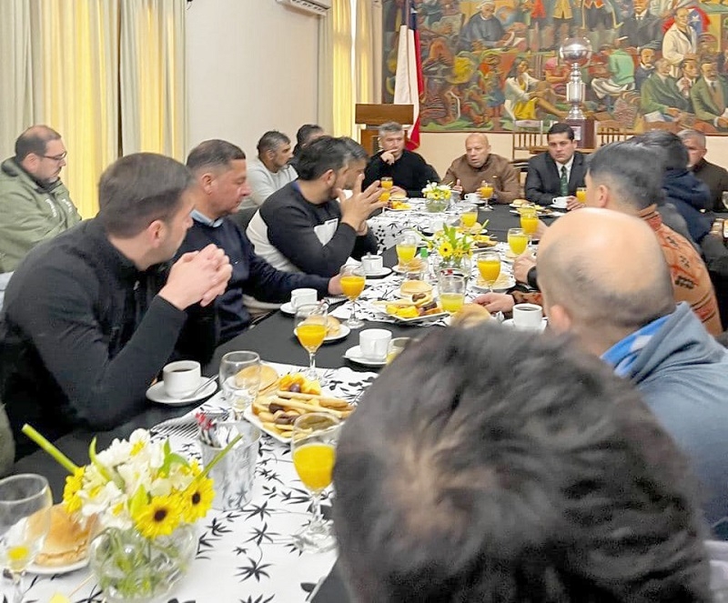 Autoridades locales ofrecieron  desayuno de reconocimiento al cuadro de Oscar Bonilla  tras haber logrado el titulo regional en 35 años 