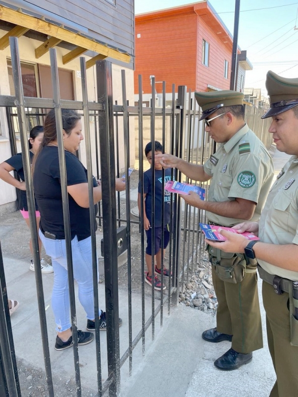 Linares: Carabineros realizó campaña de seguridad para la prevención de robos y hurtos en Villa Parque del Sol