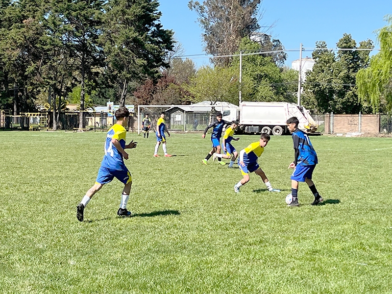 Longaví tuvo cuadrangular de fútbol infantil