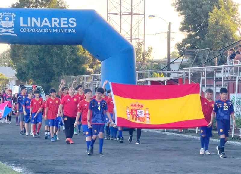 Comenzó el torneo de Fútbol Infantil Linares Cup en su octava versión 