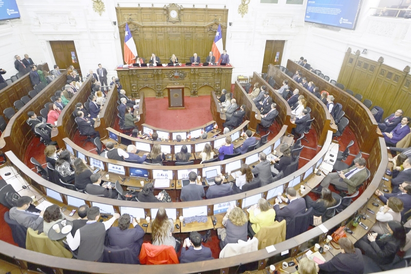 Consejo Constitucional: polémica por aprobación como derecho de la objeción de conciencia individual e institucional