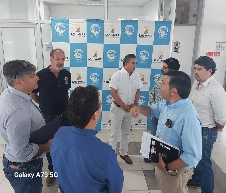 SEREMI del MOP y Alcalde de San Javier se reunieron para analizar proyectos de infraestructura