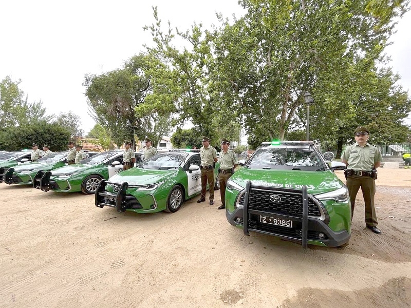 Entregan 12 vehículos nuevos para Carabineros en el Maule