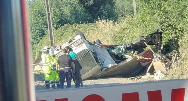 Retiro: Colisión de camiones movilizó personal de emergencias hacia ruta 5 sur