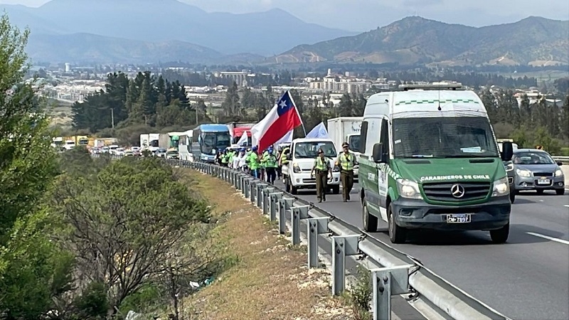  Profesores de Chile concretaron marcha al Congreso en Valparaíso