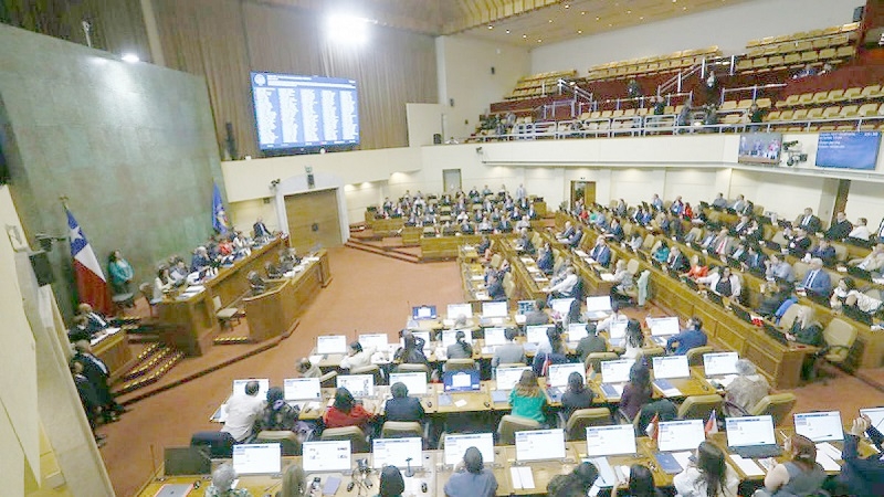 Cámara: Con billonario presupuesto para pensiones se aprobó la partida del Ministerio del Trabajo