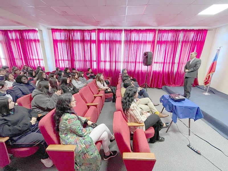 SENDA realizó lanzamiento regional de programa preventivo para establecimientos educacionales