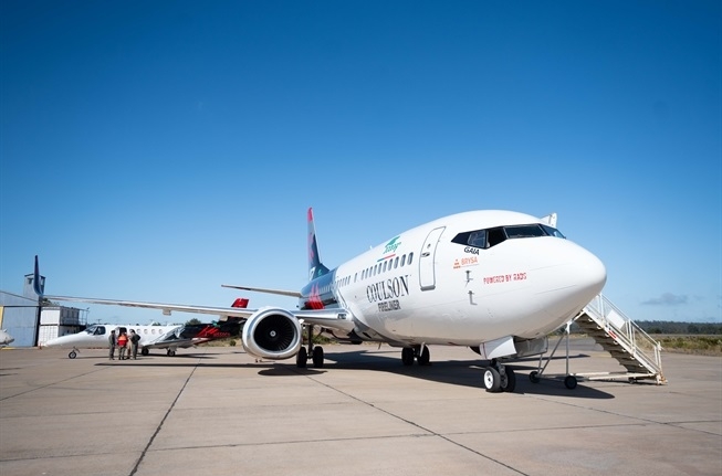 Llegó a Chile avión Boeing 737 “Fireliner” para combate de incendios forestales