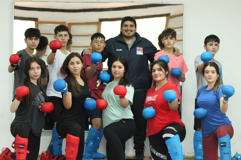 Karatecas maulinos de “Promesas Chile” buscarán clasificación a eventos internacionales
