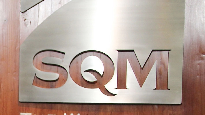 Tensión en SQM: Directorio vuelve a citar a junta extraordinaria de accionistas para discutir acuerdo con Codelco