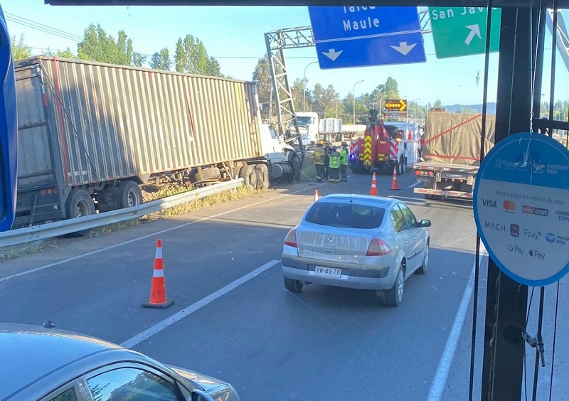 Reiterados accidentes de tránsito en jornadas previas al fin de semana largo en provincia de Linares