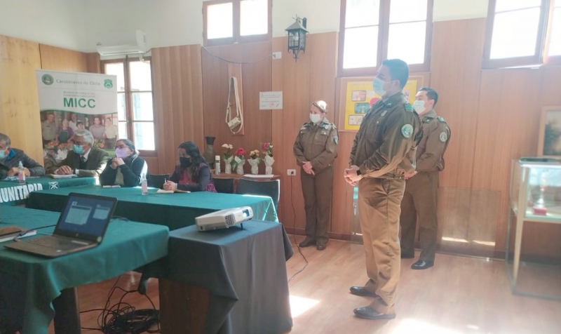 Realizan primera mesa de trabajo del año en la Comisaría de Carabineros de Linares